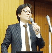 ユーザー部会の活動報告をする瀬田様